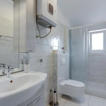 Jelena Guest house Rosini