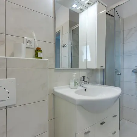 Jelena Guest house