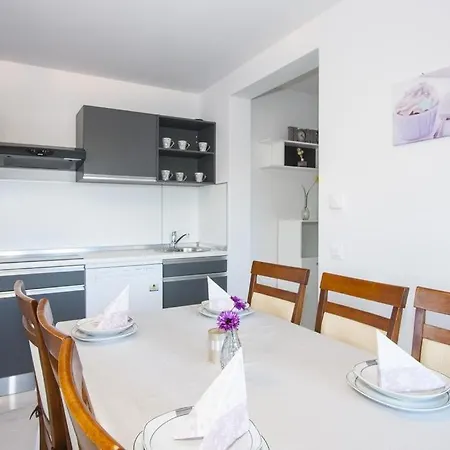 Guest house Jelena *