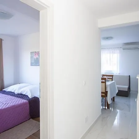 Guest house Jelena Rosini