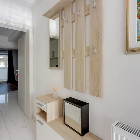 Guest house Jelena Rosini