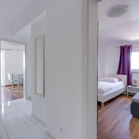 Jelena Guest house